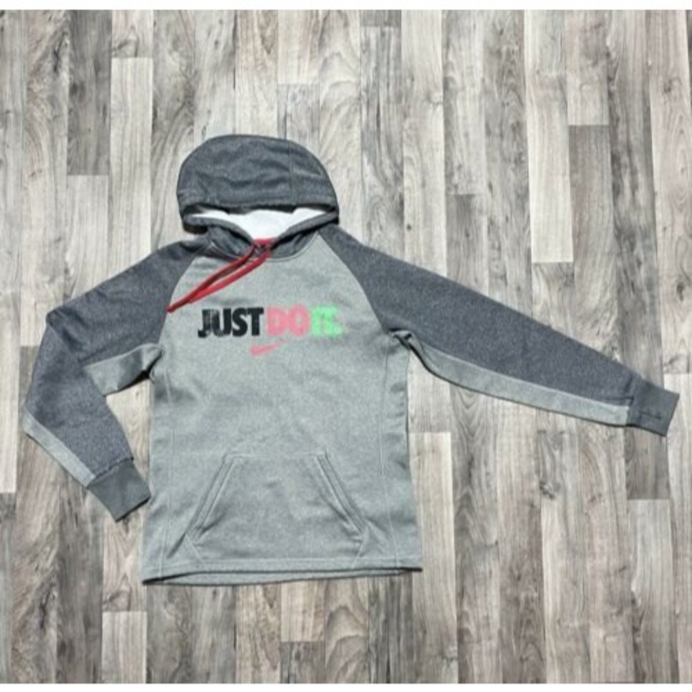 Nike Just Do It Therma-Fit Hoodie Size S Womens Grey Christmas Sweatshirt EUC